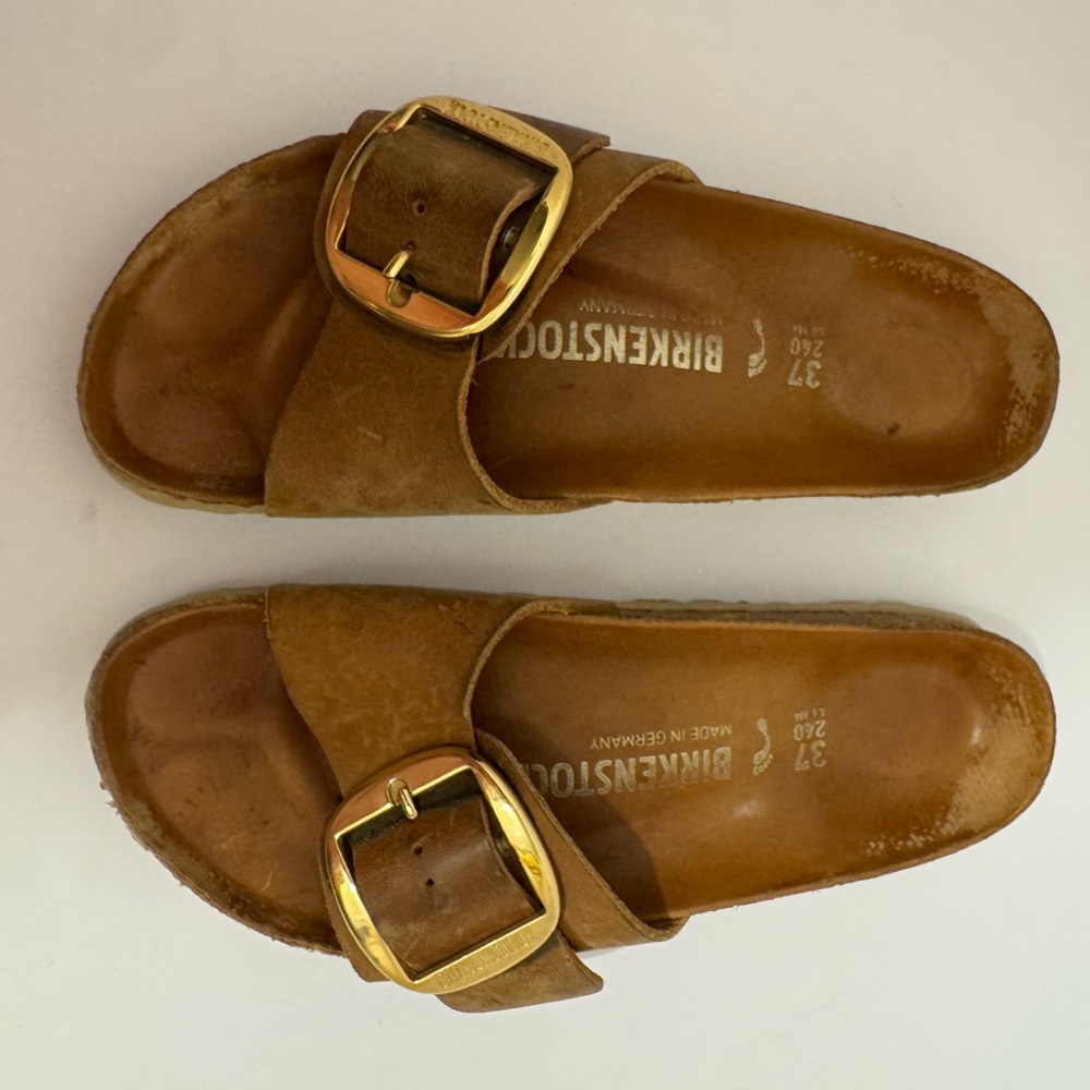 Birkenstock Brown Sandals with Gold Buckle - Picture 12 of 15